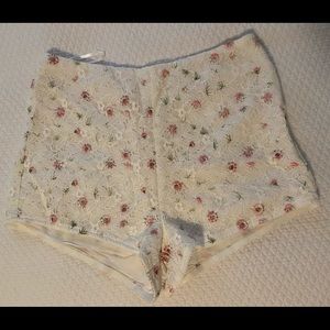 High waisted Floral shorts